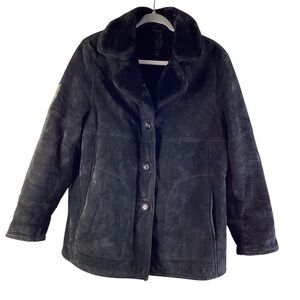 Gallery Black Genuine Leather Jacket